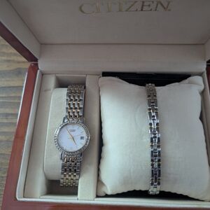 Citizen Silver and Gold Watch Set
